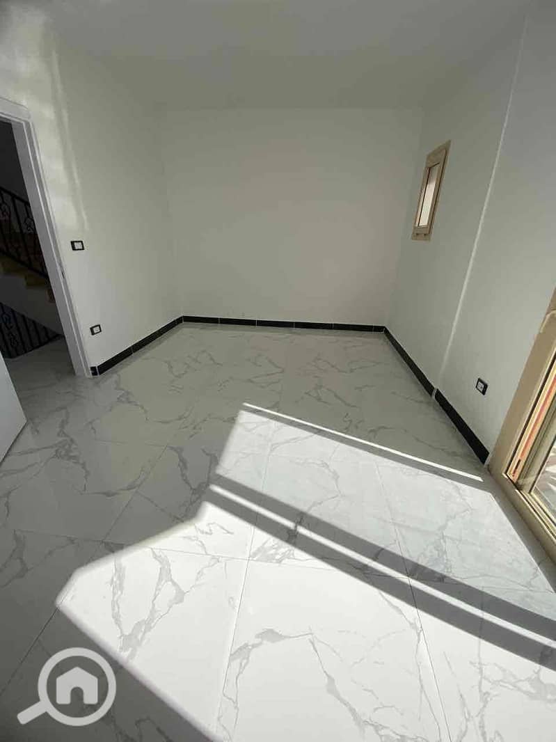 11 5839509d-b3e3-477f-84e8-138275a75223. jpg