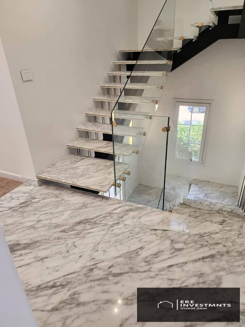 13 ed7bf45e-8734-487e-99c5-92f03b76786c. jpg