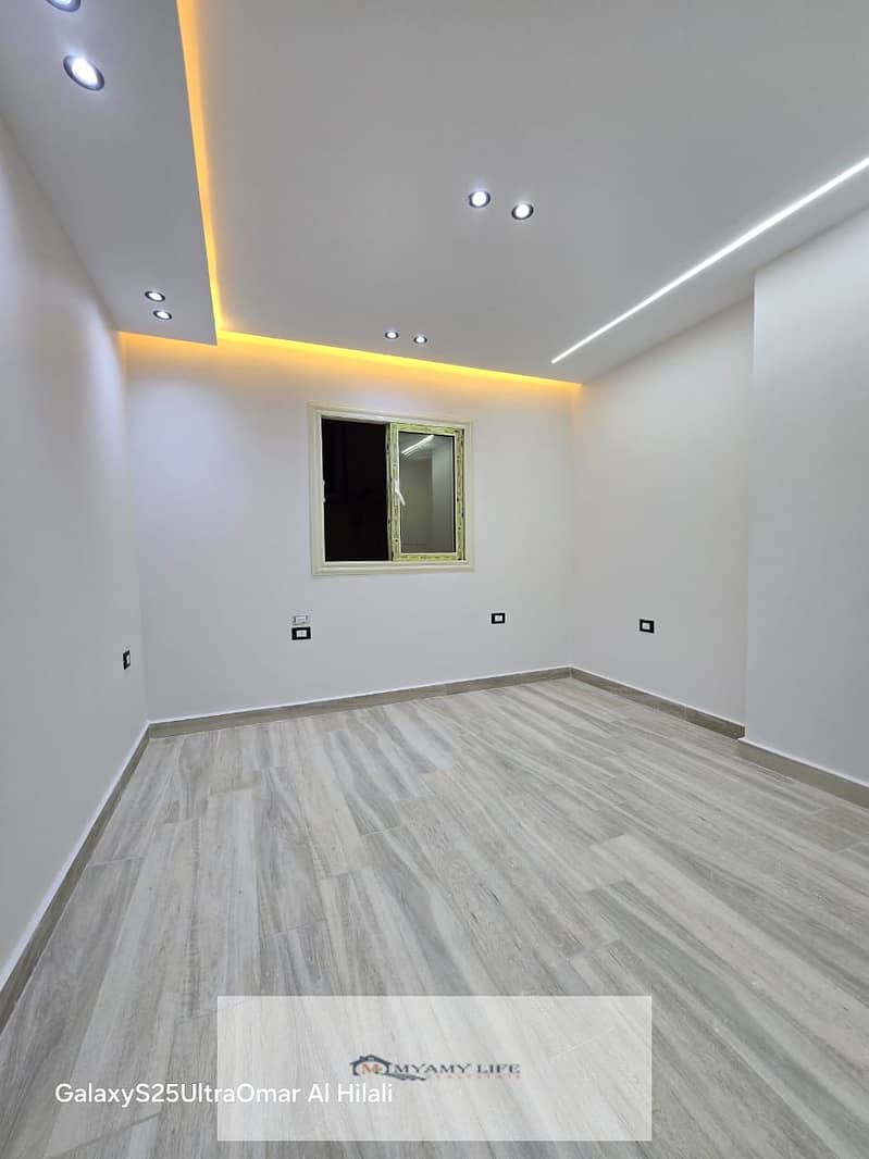 5 WhatsApp Image 2025-12-04 at 12.23. 09 PM. jpeg