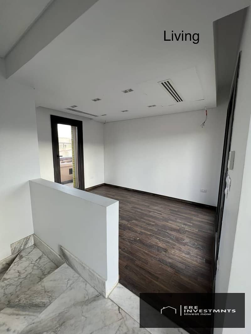 3 5aa2a589-10ce-42e2-a451-2bcb0bbd6d12. jpg