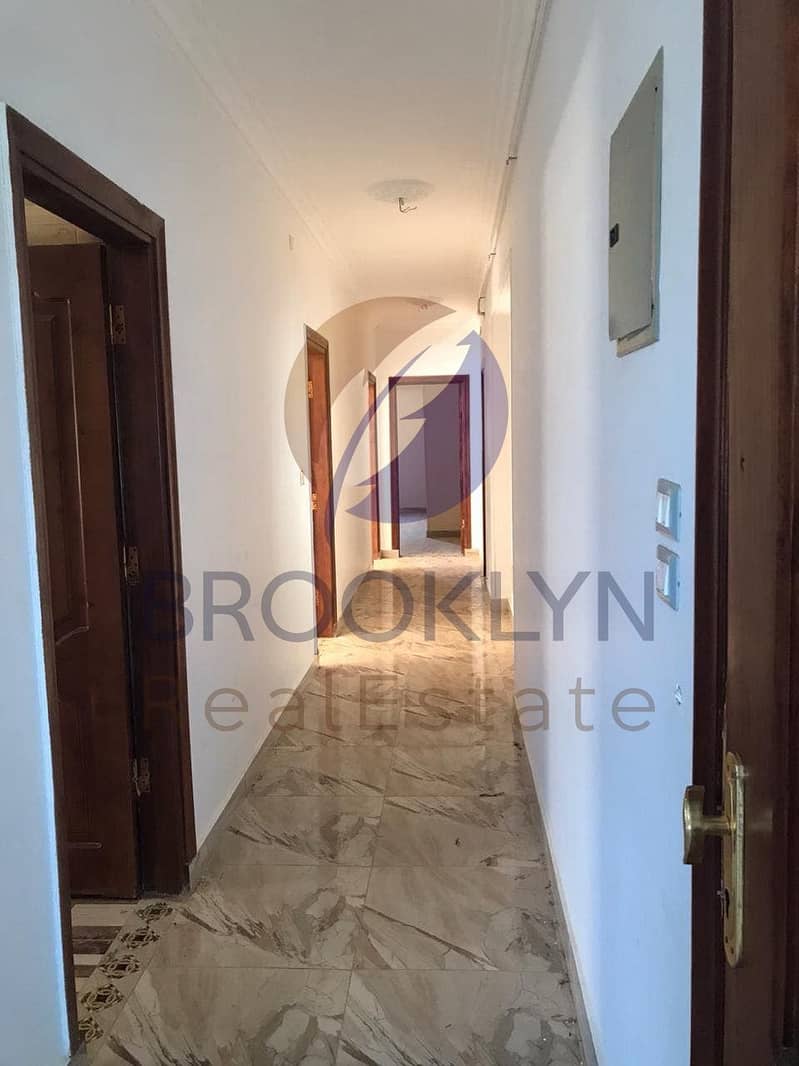 3 33ec77d4-683b-48ba-9a98-3ad7a098ea49. jpeg