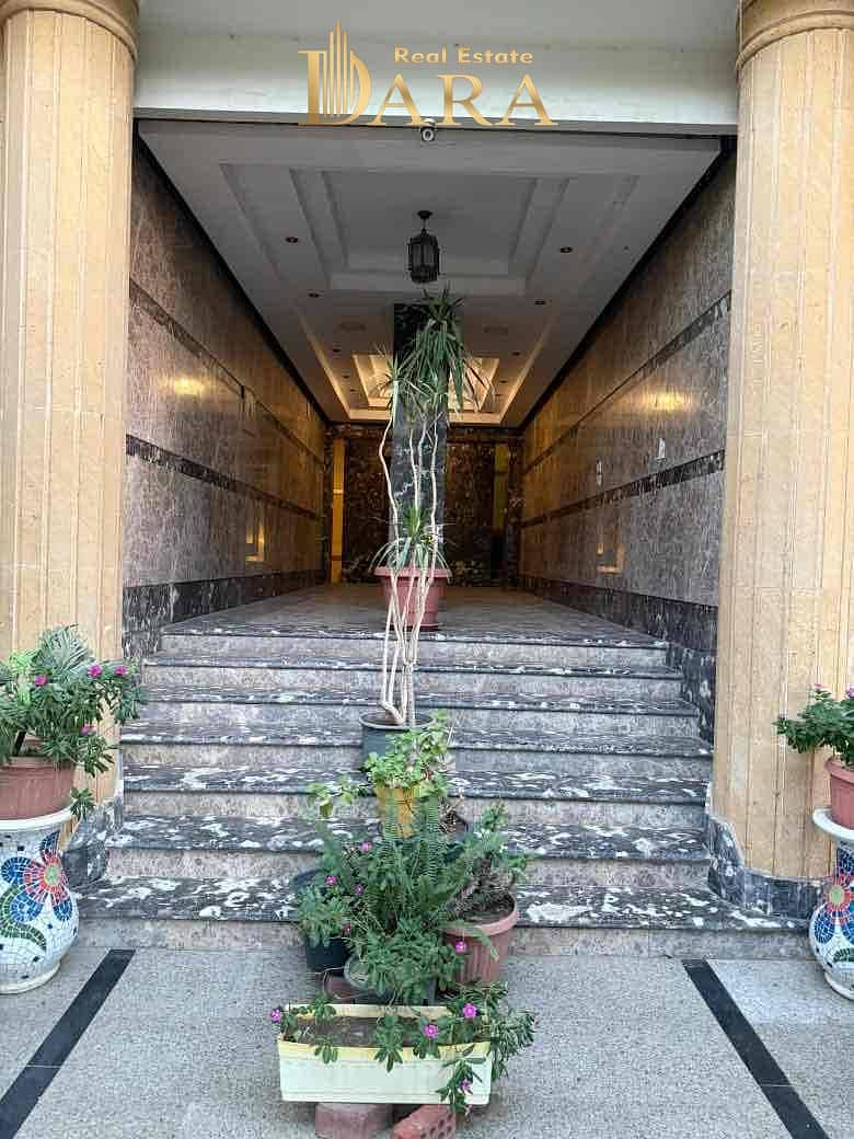 2 af30249d-2bd2-4c6f-b3c6-e5fc9995eea1. jpg