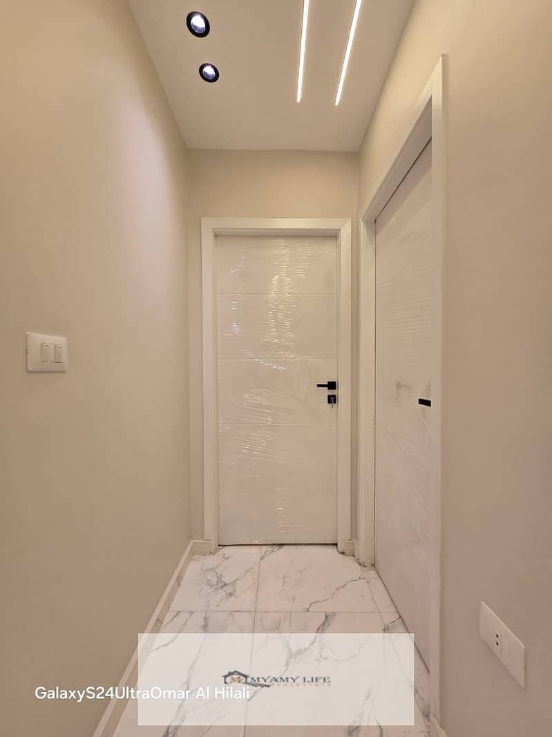 11 WhatsApp Image 2025-09-20 at 2.35. 09 PM (1). jpeg