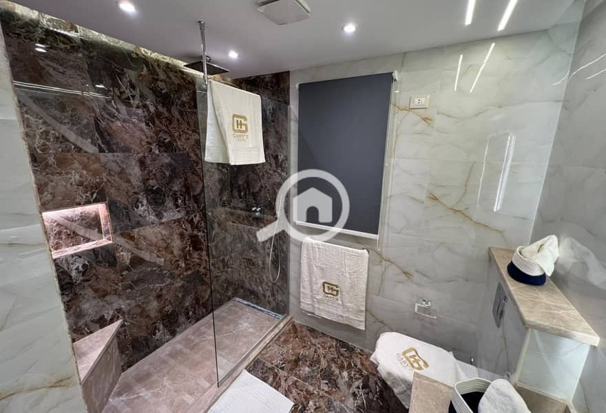 3 5d499c0e-22e9-40b8-9dfe-34a1e4ee5d8e. jpg