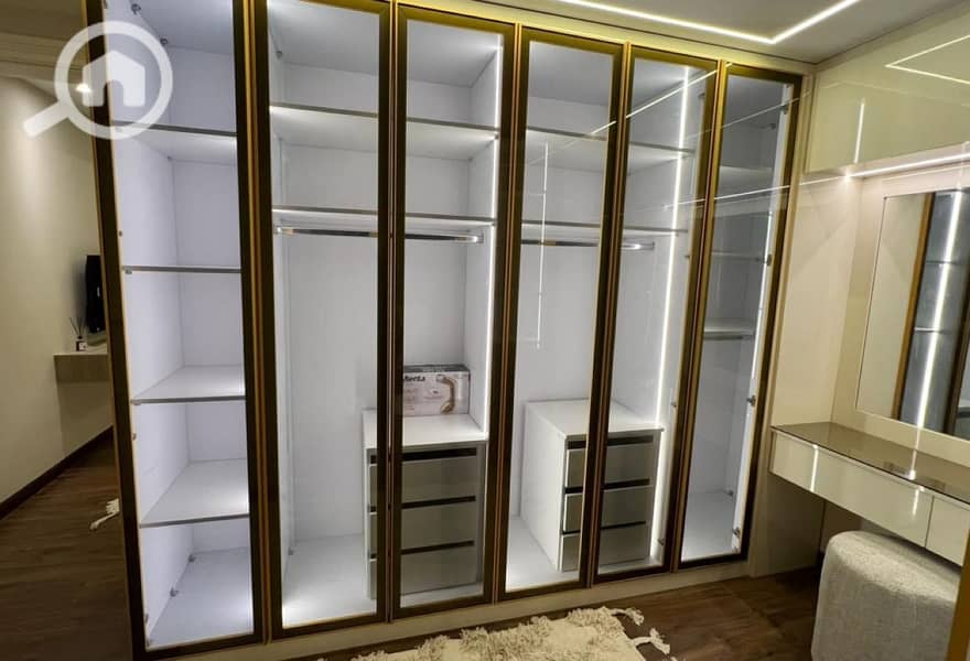 5 302da1f8-6288-448a-b417-e88902e8678c. jpg