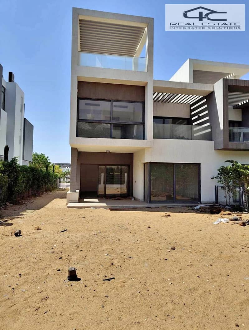 14 WhatsApp Image 2025-11-22 at 9.53. 06 PM (1). jpeg