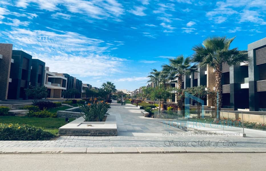 12 329aede4-40b7-4561-b86f-840be32ce296. jfif. jpg