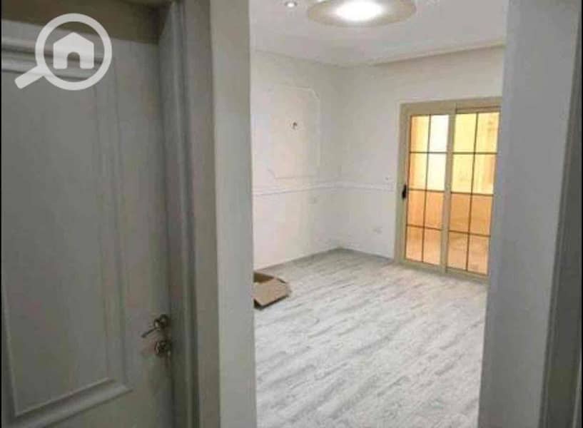 6 83db9a88-aaab-49e3-b6bd-54aee70d0b90. jpg