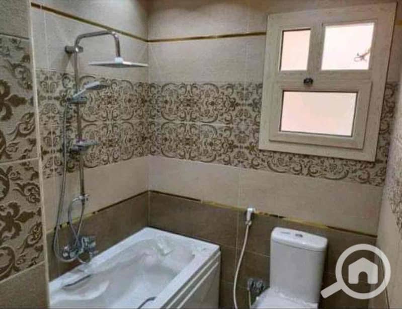 13 fe96400e-2a5f-49ca-82cb-a0d70fb0025d. jpg