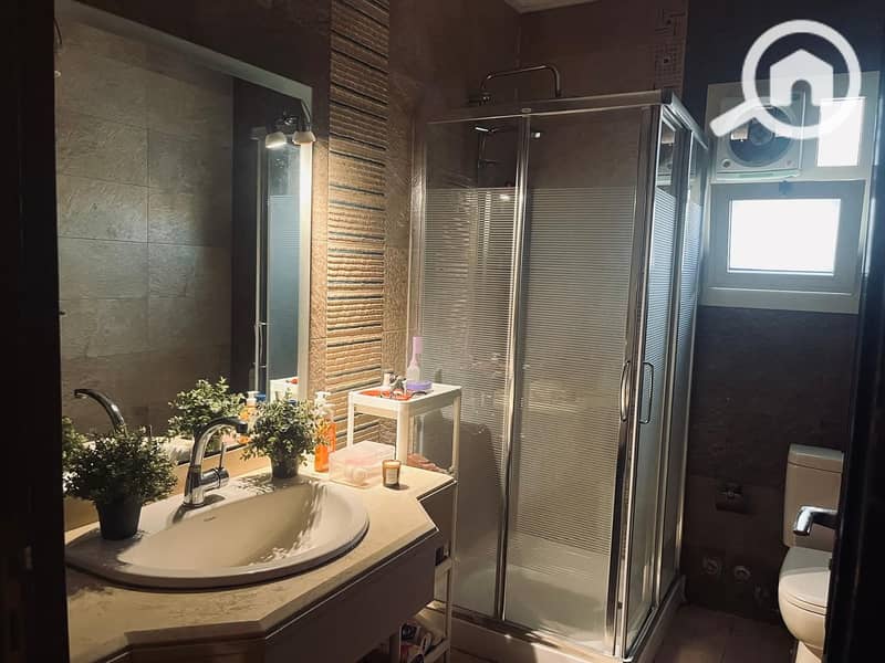 4 WhatsApp Image 2025-12-05 at 13.50. 29_2f16dcbf. jpg