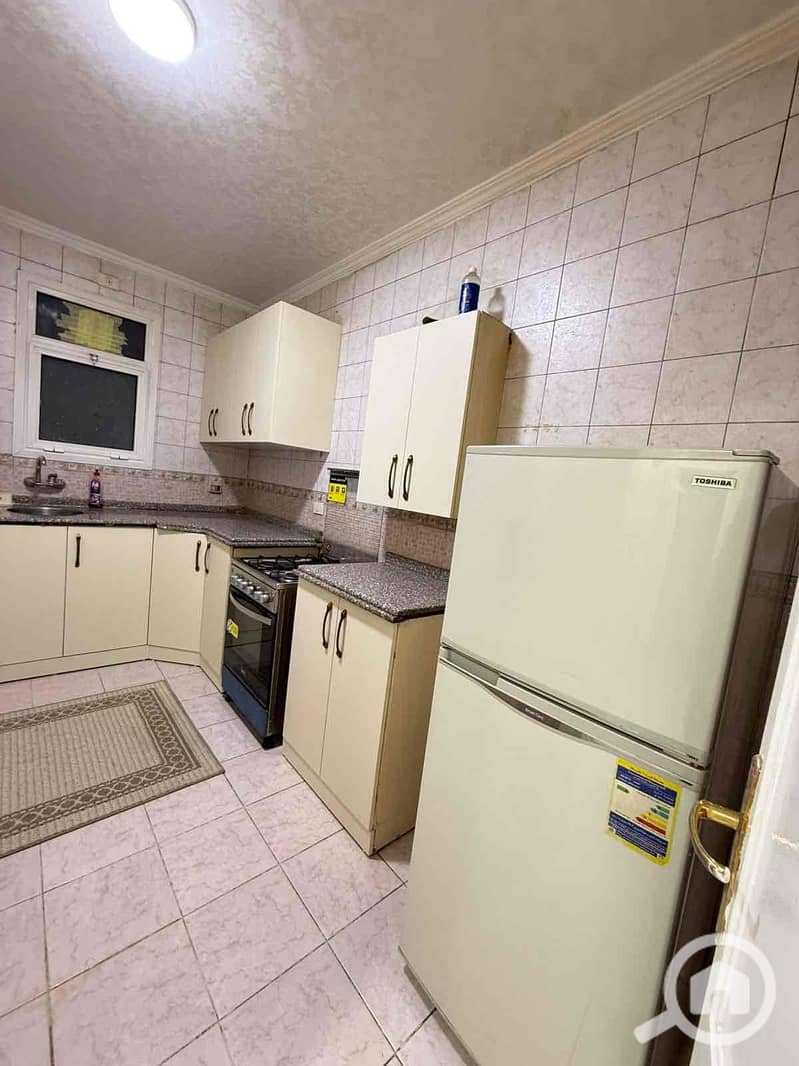 7 4fc563a2-da49-4d14-8bea-e5ab60a93bfb. jpg