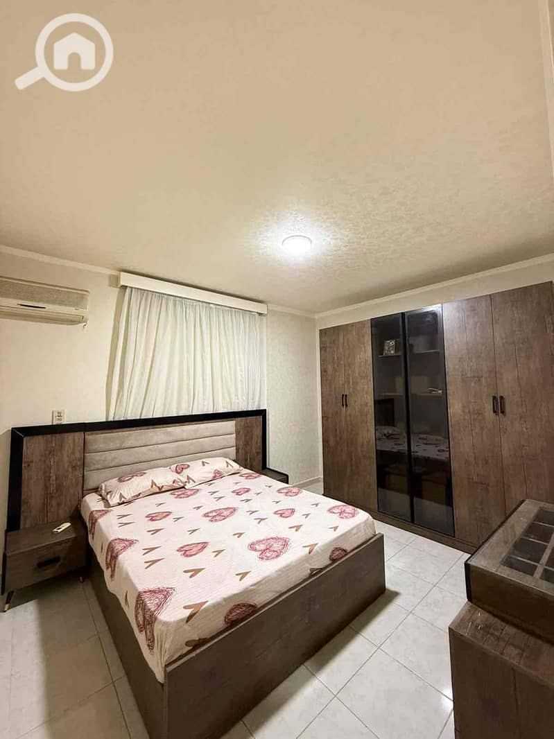 14 dbaa7576-3cd0-460a-8ed8-7e2a00f7187a. jpg