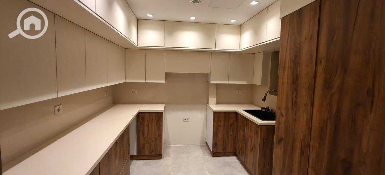 4 0217353e-ec53-4555-9c15-62de499fb321. jpg