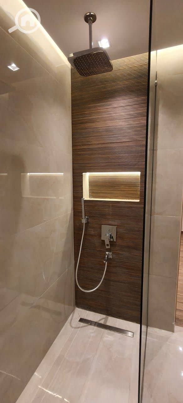 15 79087058-c04e-4072-9dc3-24931378c72e. jpg