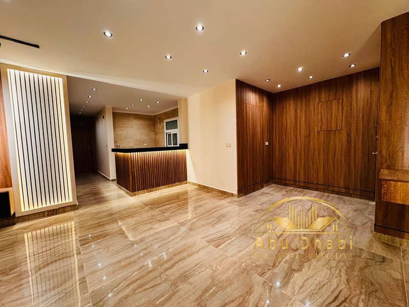 4 8214fa1d-780c-451d-a7bc-2151c391d220. jpg