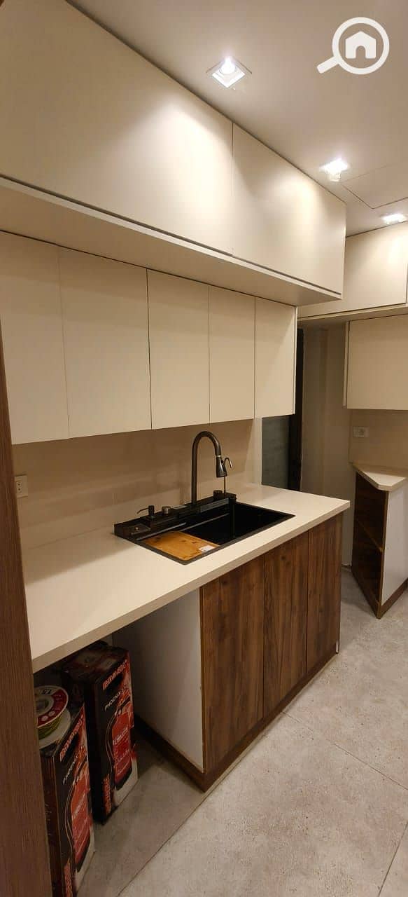 5 8dc829f9-d0ed-4fbf-930e-14e68b6fc28c. jpg