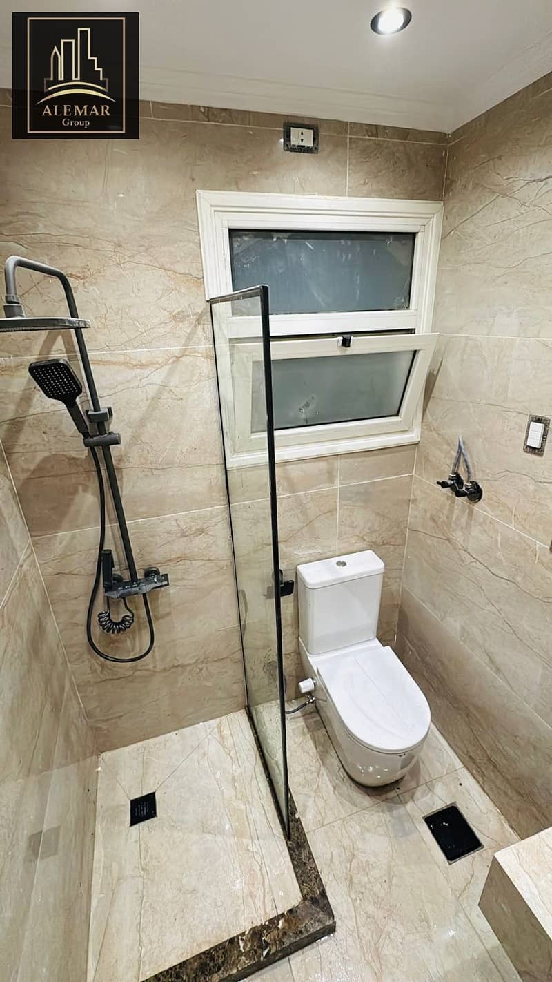 5 6feeb20f-c1d5-4a17-8365-27a214e815d2. jpg