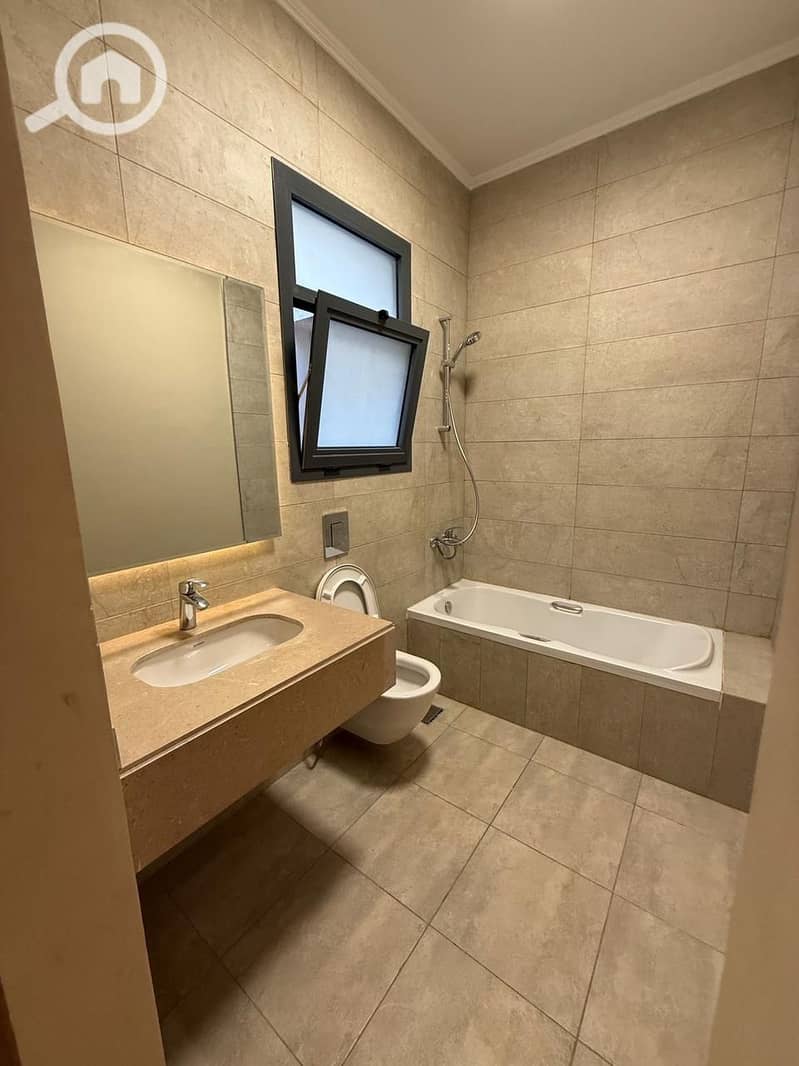 6 WhatsApp Image 2025-12-05 at 2.04. 07 PM (4). jpeg