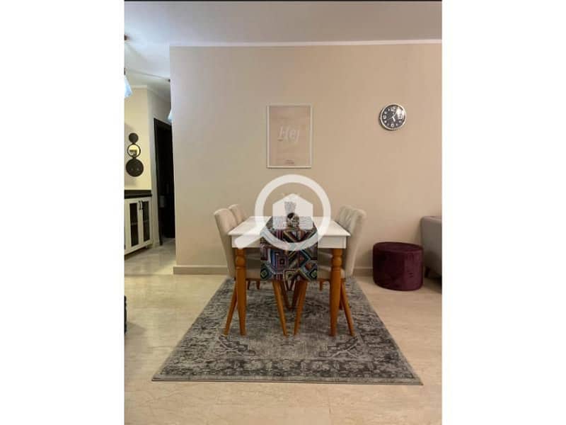 6 94c63ad4-ab9e-4c49-914f-b6a22ff393b4. jpg