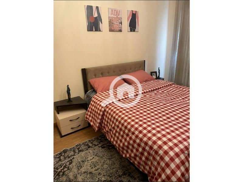 11 e33b5db2-e4bb-4c6f-bf36-016b5f8f5b4e. jpg