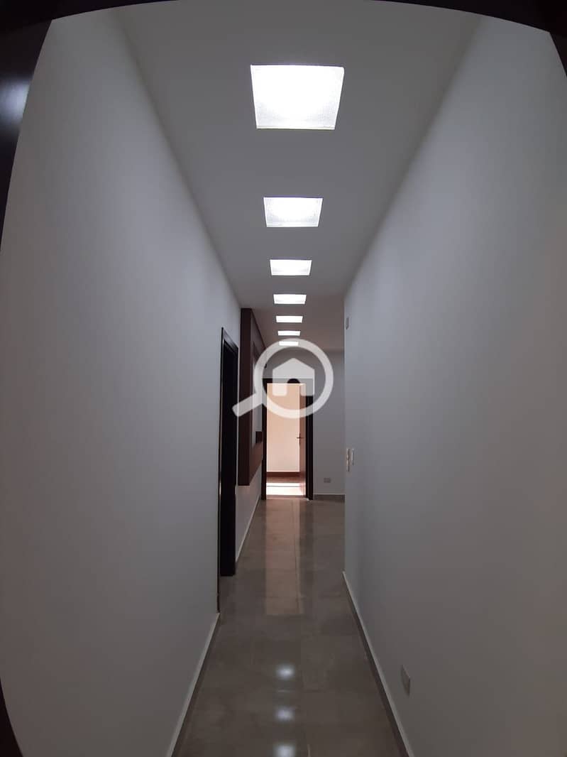 5 WhatsApp Image 2025-12-05 at 2.07. 35 PM (2). jpeg