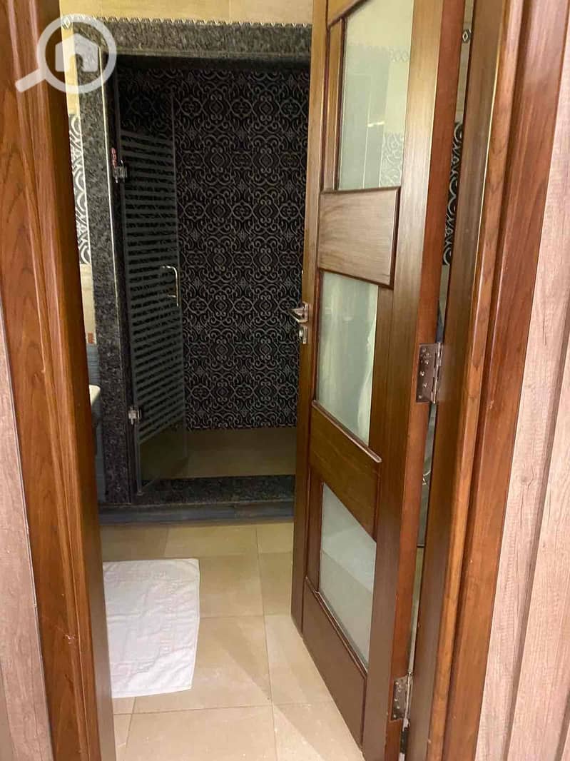 5 44f39edc-f292-43a1-aa5f-4b1c91b71f30. jpg