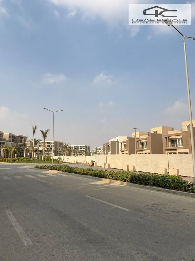 5 WhatsApp Image 2025-11-09 at 10.32. 43 PM (2). jpeg