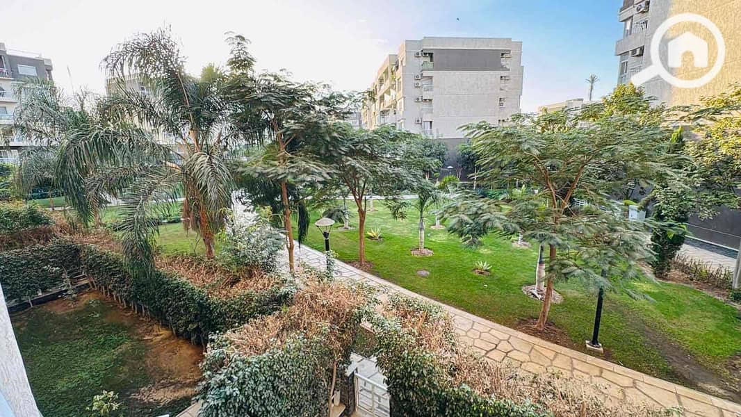 6 06a1ecc7-4e59-443d-8c07-7c3f26646700. jpg