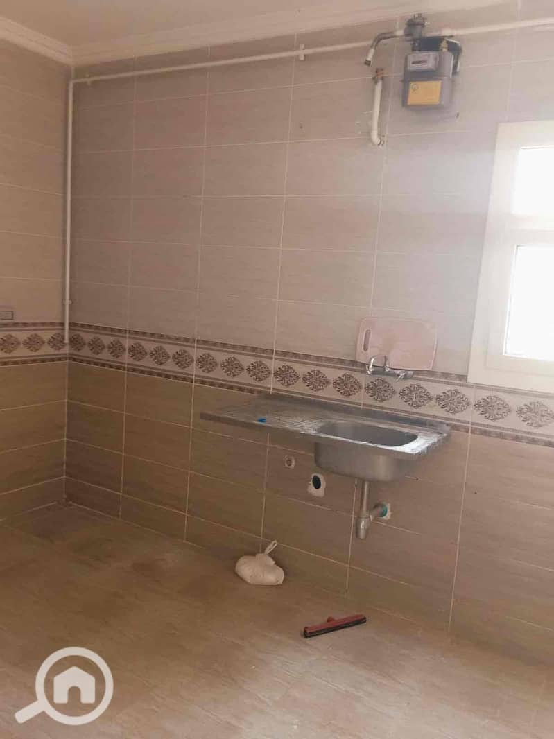 13 cc25c167-0083-4b18-bbbf-35fac83f360f. jpg