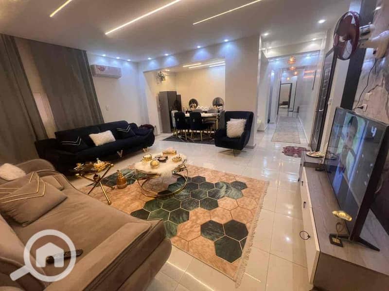 5 0e3e0d1c-f50b-4e4a-ba0b-97a7879cf2ff. jpg