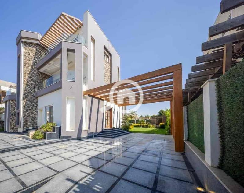 2 1e74d48c-cd45-41e2-8a0f-8d0df961094f. jpg