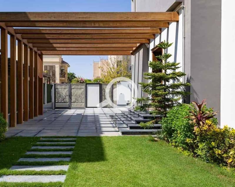 35 e819f1c6-5b2a-48e8-875e-fb732158b333. jpg