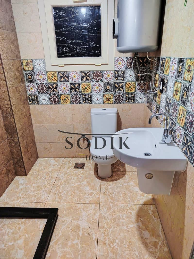 12 WhatsApp Image 2025-12-05 at 1.34. 07 PM (1). jpeg