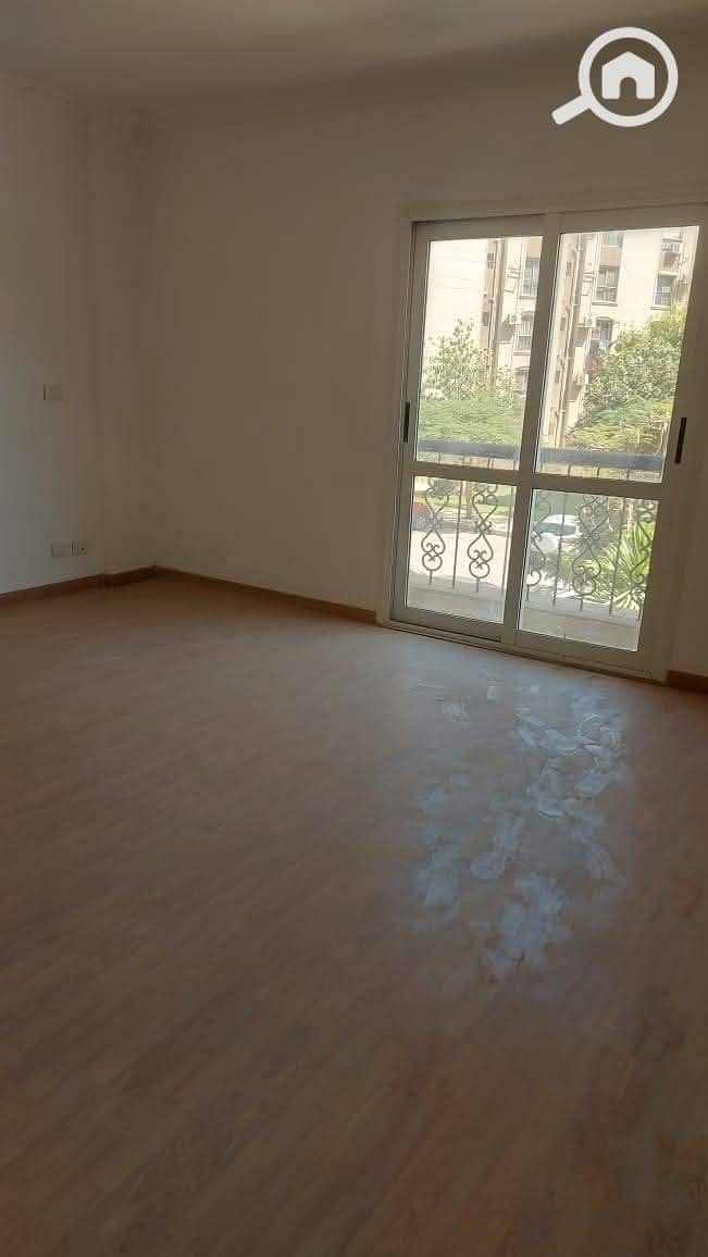 6 073e7c9c-ba2f-4f32-9685-0dcc83be4216. jpeg