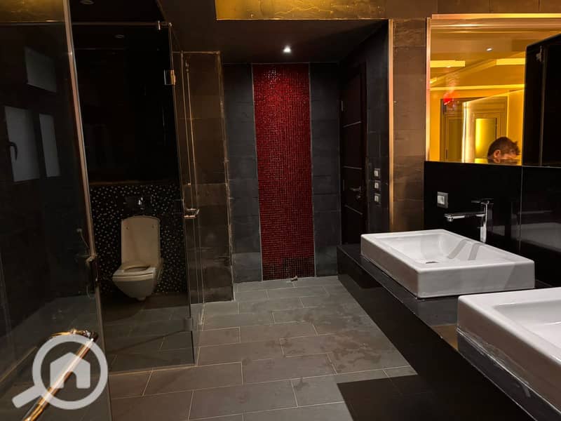 5 WhatsApp Image 2025-12-02 at 10.19. 48 PM. jpeg