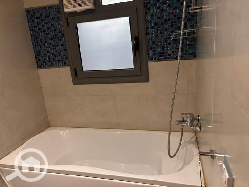 15 WhatsApp Image 2025-12-02 at 10.19. 51 PM (3). jpeg