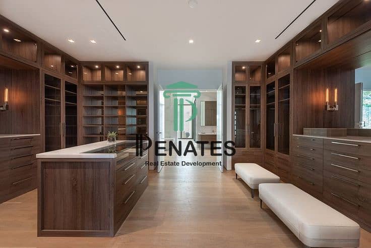 10 Photo 11 of 12 in Ultra-Luxe $32 Million Mega-Mansion on Miami Beach…. jpeg