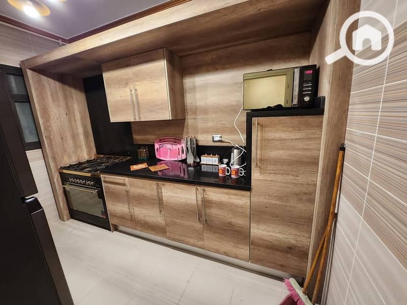 9 145ee1b0-5b65-4630-82d8-7362721e08d3. jpg