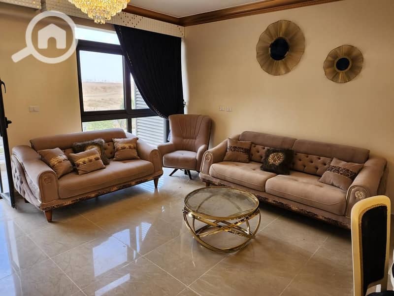 10 214d3f77-c467-4cc7-a4b1-66e08a7b998e. jpg