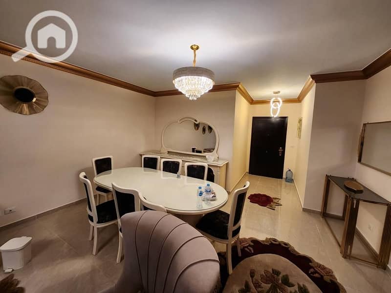 15 e812d2a7-297f-4268-83be-2d24bd4ff694. jpg