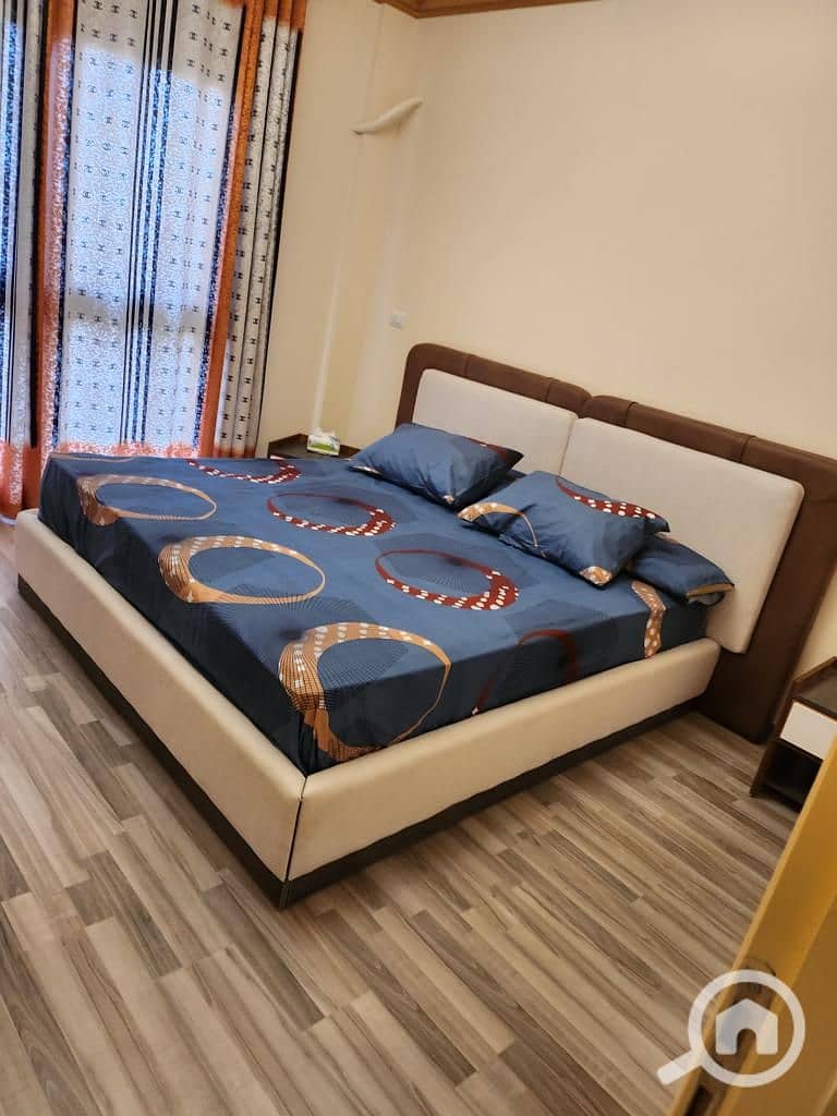 17 f85e5303-19a4-4ec5-b19c-f092a609bef5. jpg