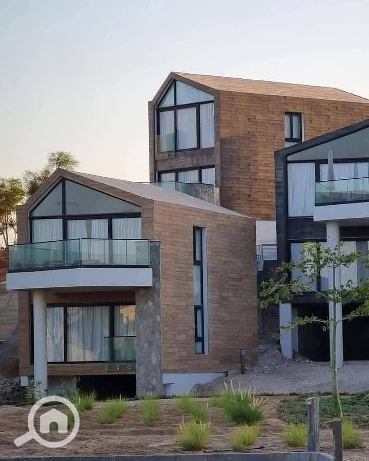 6 496937138_122173664654324160_2944518905251628662_n. jpg