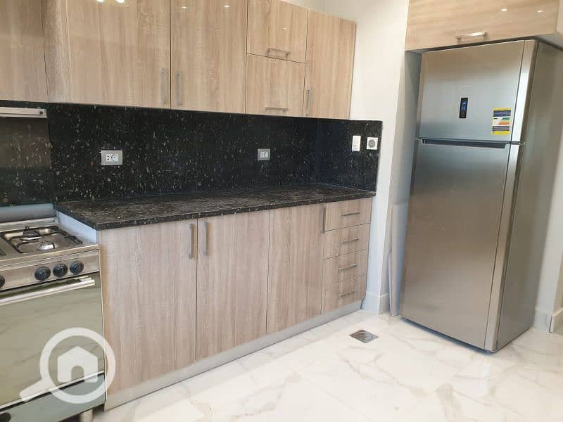 3 WhatsApp Image 2025-11-24 at 19.33. 50_6e324c71. jpg