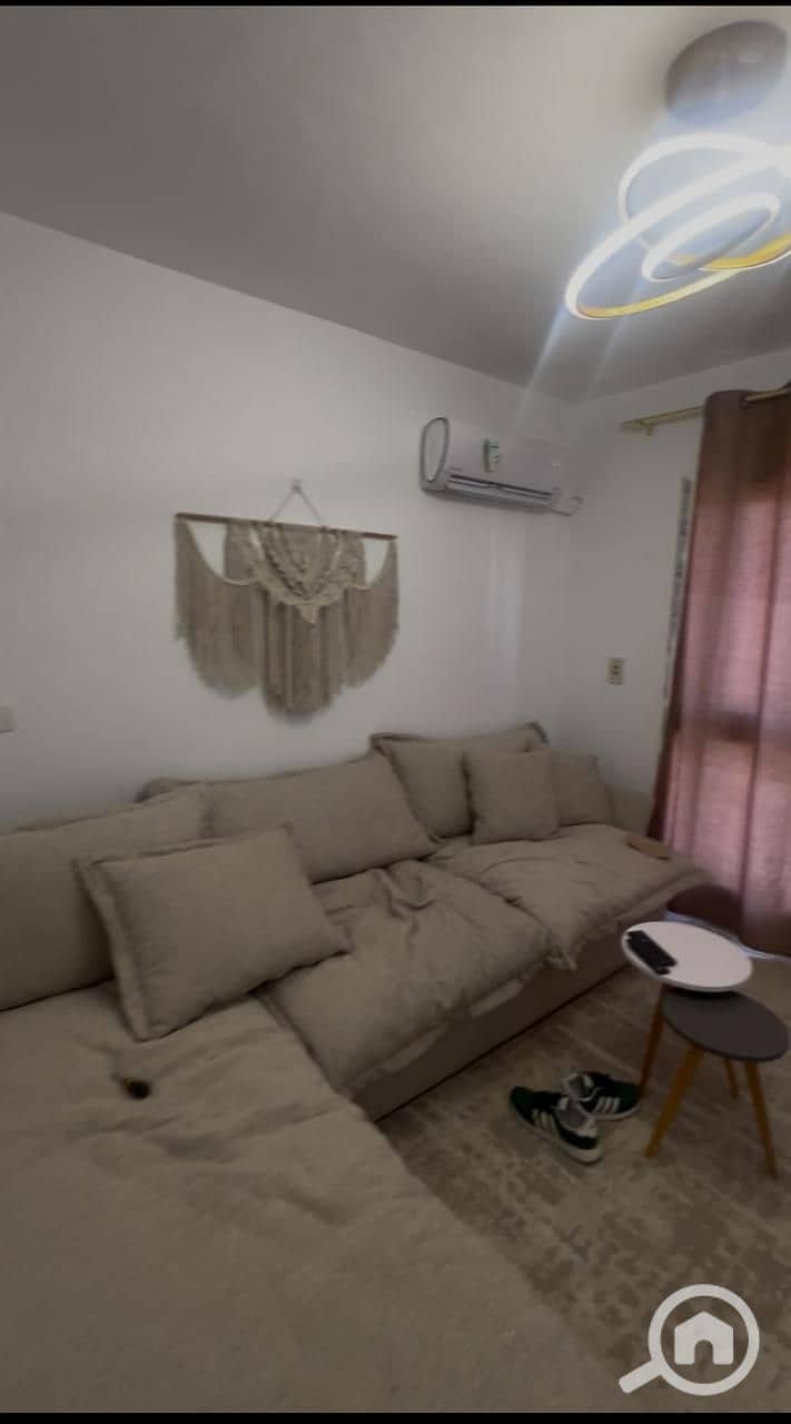 2 1a776763-baac-419d-9419-5070270ac626. jpg