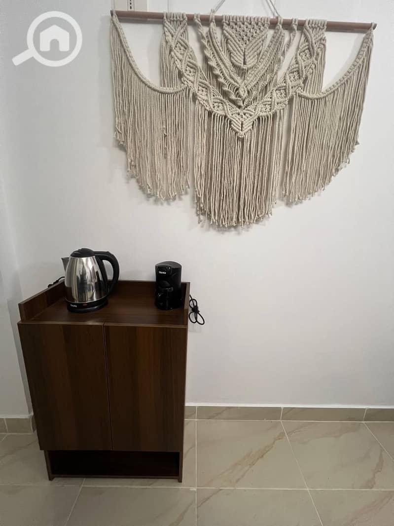 5 8bbb0230-7859-41f7-adbe-3c7400f7a6ab. jpg