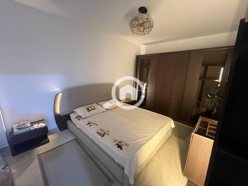 8 2645bc84-410b-48c5-bb48-b4f75a4c738f. jpg