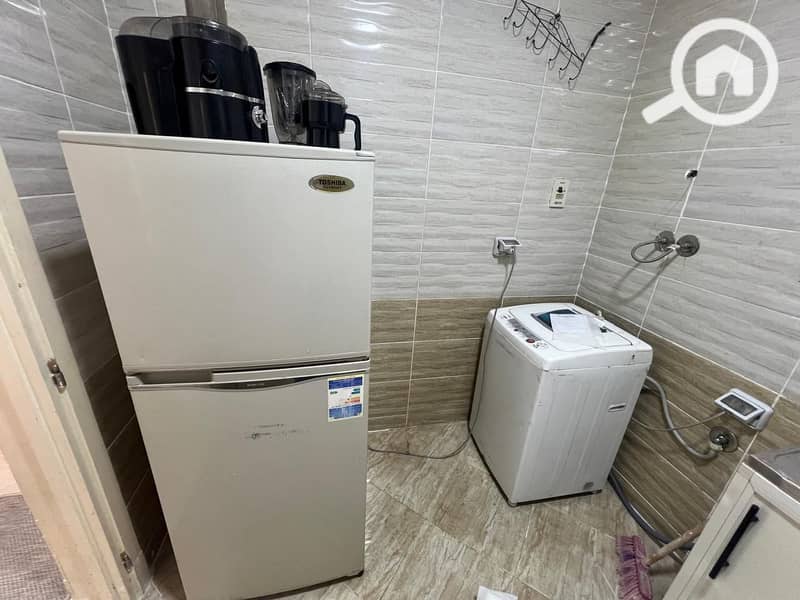 9 96029131-c001-476b-b996-410ad55ce7fd. jpg