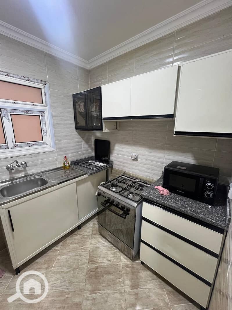 11 c7c6e44c-7eb9-4fec-907e-ddd81afa3cab. jpg