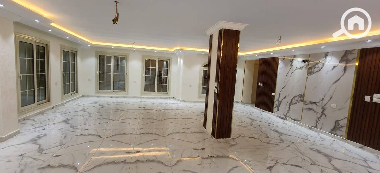 2 0618f051-9975-4ca3-ace3-9b2675636276. jpg