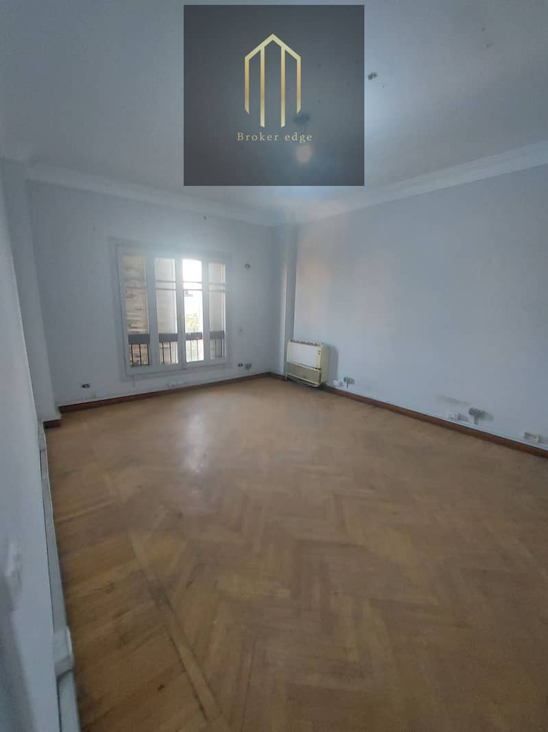 1000485169. jpg 1000485169. jpg